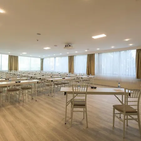 Hotell Resun 4*