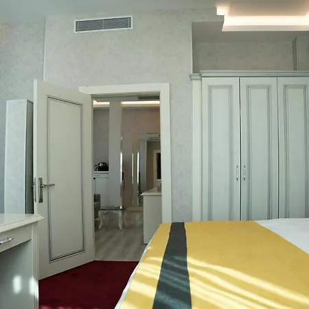 Olıve Otel 4*